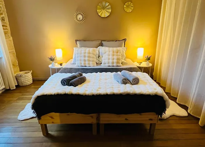 Le Clos Du Chaignot - Homillesime Apartament